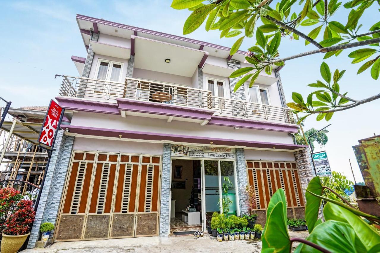 Super Oyo 90642 Lancar Homestay Syariah Tlekung Esterno foto